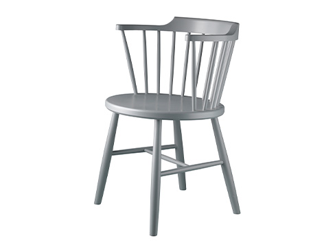 J18 Spisestol fra FDB møbler i lys grå