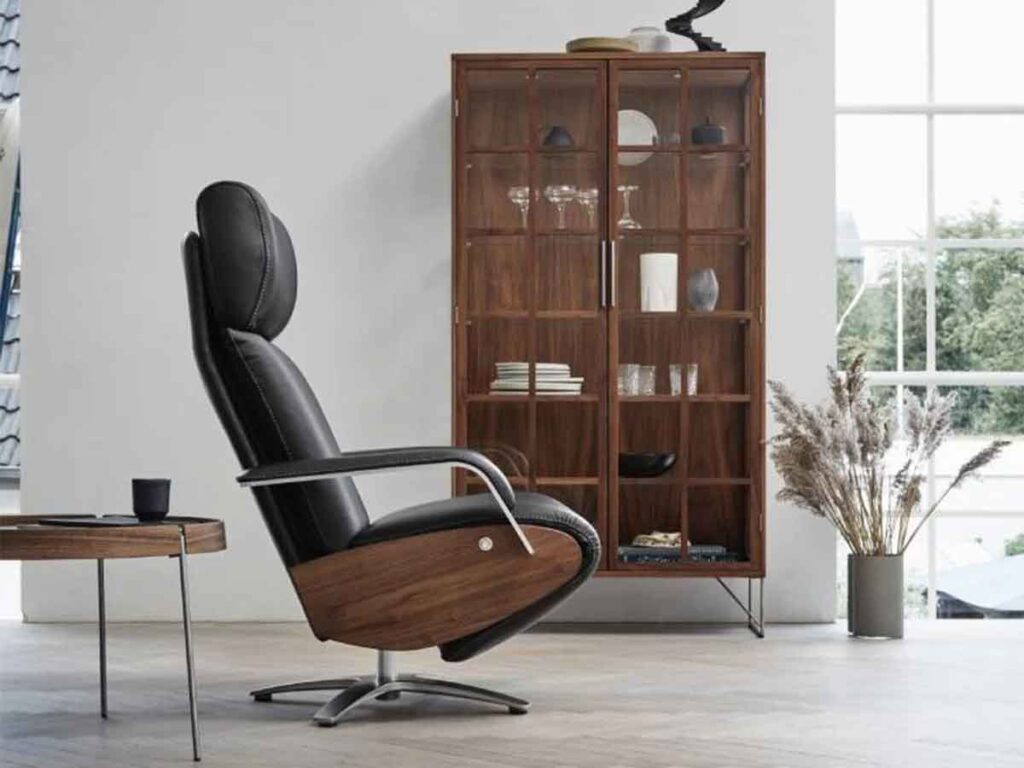 Coda med valnød fra Berg Furniture