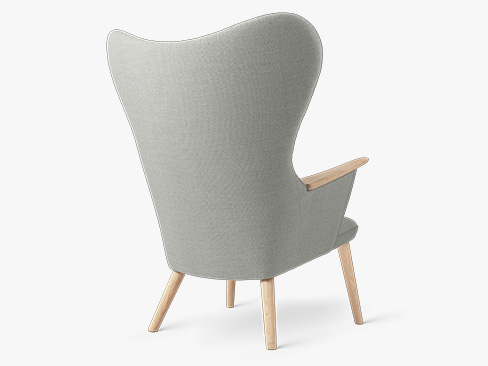 CH78 Mama Bear Chair, set fra ryggen, i stoffet Passion 13101