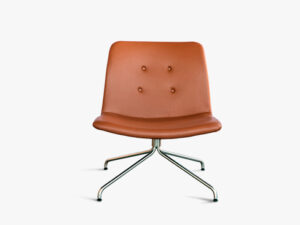 Primum Lounge Chair i Adrian Cognac med stål stel og uden armlæn
