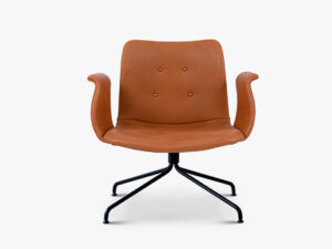 Primum Lounge Chair Zenso læder Cognac med sort stel og armlæn