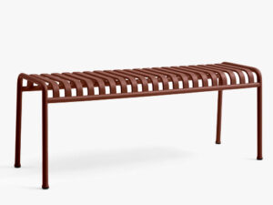 Palissade Bench i farven Iron Red fra HAY