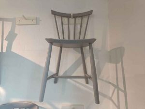 J46 grå - fra FDB Møbler - udstillingsmodel